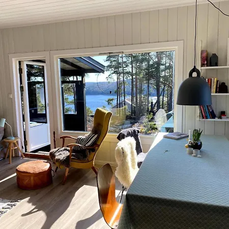 Semesterbostad Sea View And Sun, Quiet In Beautiful Nature *