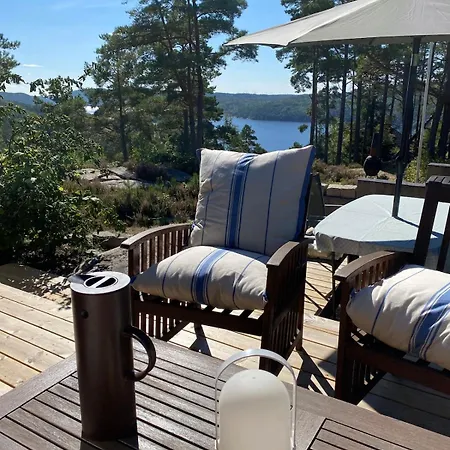 Semesterbostad Sea View And Sun, Quiet In Beautiful Nature *